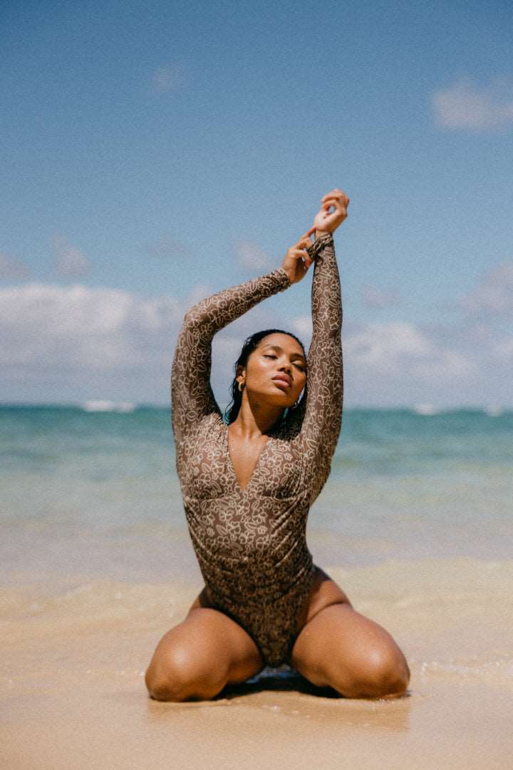 [just added - last chance] Malibu Surf Suit - Hawaiian Mocha - Image 5