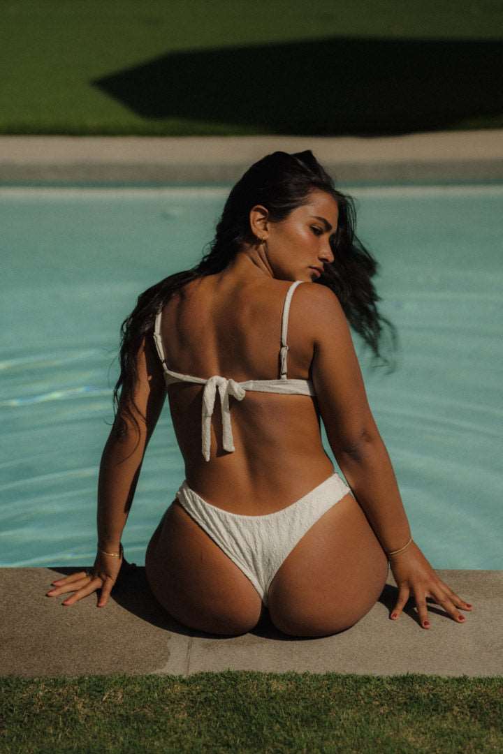 Rio Top - Textured Floral / Cloud White - Image 3